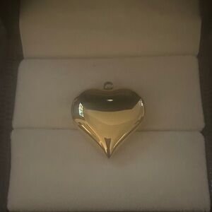 Gold Heart Pendant Necklace